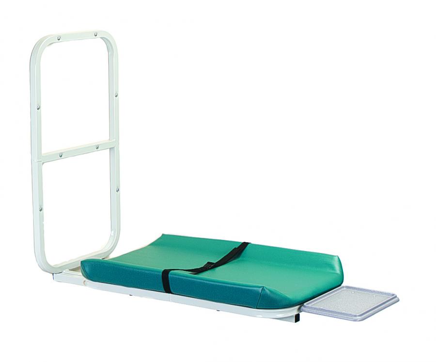 12ISV Wall Mounted Infant Stations